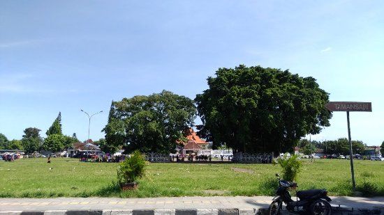 Southern City Square